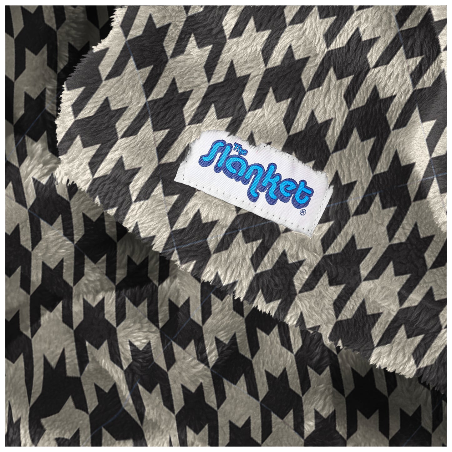 Slanket - The Original Blanket with Sleeves luxurious material is soft, warm and will last a long time